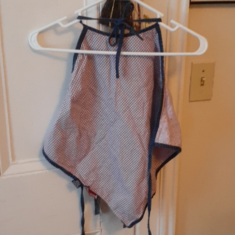 Halter - Picture 2 of 2